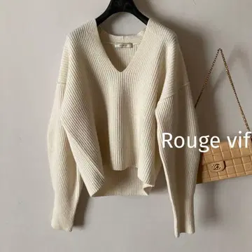 루즈비프*고급 복슬복슬 울 볼륨 소매 리브 니트*