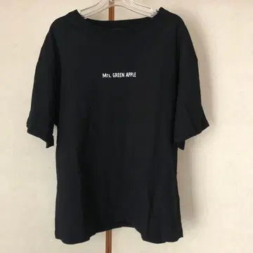 미세스 Mrs.GREEN APPLE 젠진미도와 벨트라움 티셔츠