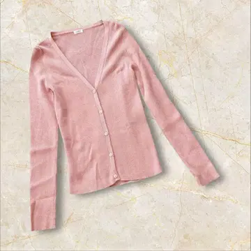 리브라 긴팔 가디건 M 사이즈 핑크 반짝이 라메 V넥 울 50%