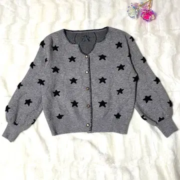 AURORA boutique 별 패턴 니트 가디건 그레이 골드 버튼