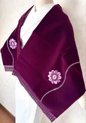 s06 새상품급 비로드 꽃 무늬 레이스 일본 의류 숄