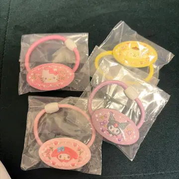 산리오 자수 머리끈 헤어 액세서리 4개 세트