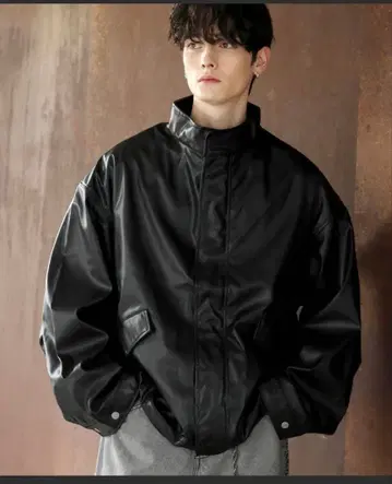 ASTRONOMY 블랙 가죽 자켓 M