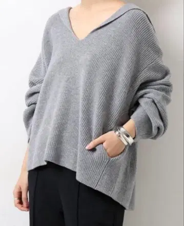 세일러 카라 니트