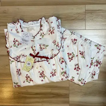 [택 포함 새상품]  스무스 파자마 스트로베리