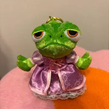 라푼젤 파스칼 드레스 봉제 인형 키체인 디즈니 스토어