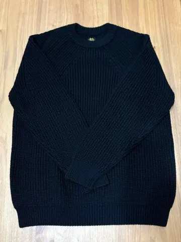 BATONER SIGNATURE 크루넥 블랙 3