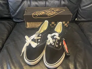 Vans 클래식 블랙 스니커즈