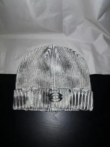 화이트 사이버 그런지 비니 vintage archive opium