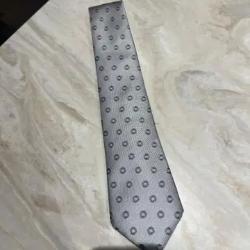 EMPORIO ARMANI 실버 도트 패턴 넥타이