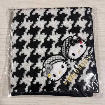 [ 미사용 새상품 ] 헬로키티 흑백 걸리시 쌍둥이 코디 시리즈 미니 타월