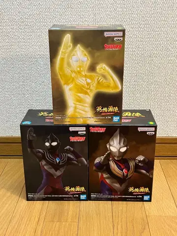 울트라맨 티가 영웅 용상 3종 세트