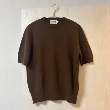 UNITED COLORS OF BENETTON 반팔 니트 브라운