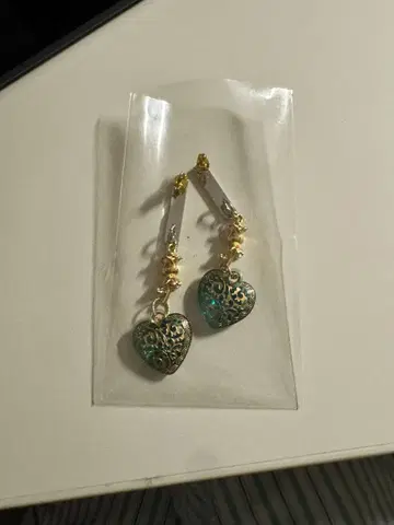 하트 모양 펜던트 핸드메이드 귀걸이