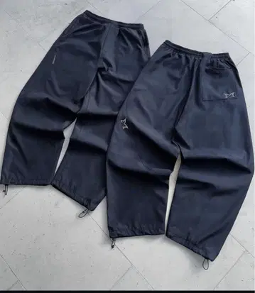 mertra 블랙 M 사이즈 스티커 포함