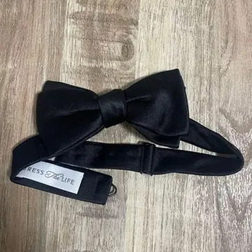 오센틱 나비 넥타이