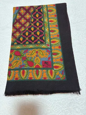 에트로 울 스톨