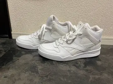 리복 화이트 하이컷 스니커즈