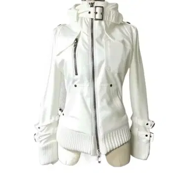 화이트 후드 부착 자켓