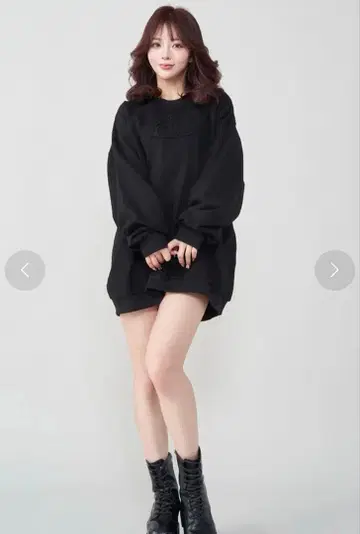 다리치 아플리케 D 로고 풀오버 (블랙)