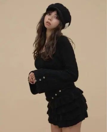 미개봉 새상품 andmary Leia 프릴 세트업 블랙