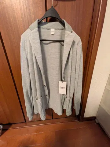 그레이 얇은 소재 니트 가디건