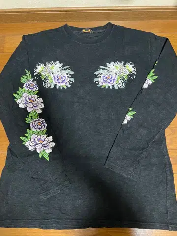 satori (사토리) 긴팔 티셔츠