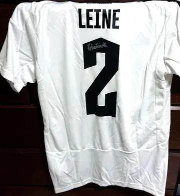 크리스틴 라인 여자 축구 실착 유니폼 친필 사인