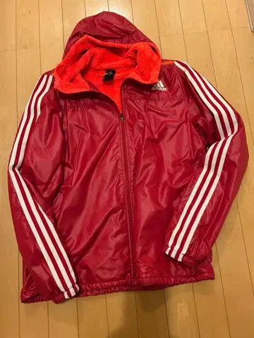 아디다스 윈드 브레이커 안감 플리스 시착만 한 상품