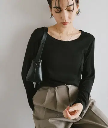 andme evernavy 골지 리브 라운드넥 풀오버 M 사이즈