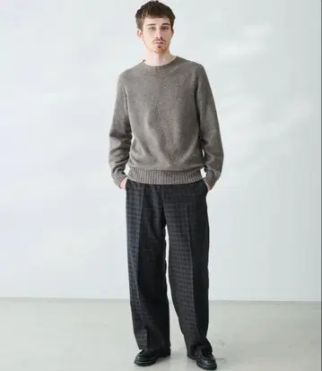 MORRIS & SONS | 지롱 라무 크루넥 니트 MEN 3