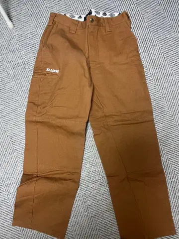 Dickies x-large 콜라보 브라운 치노 팬츠 사이즈 32