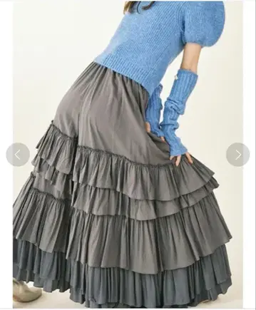 lily brown 코튼라이크 볼륨 티어 스커트