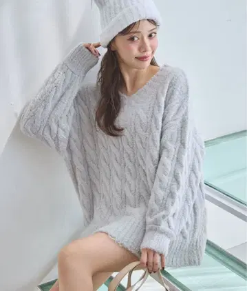 NICE CLAUP 케이블 니트 튜닉