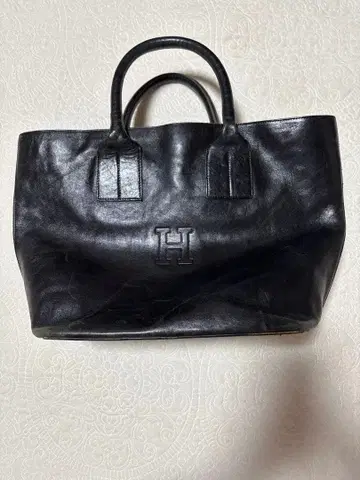 HIROFU 블랙 가죽 토트백 이탈리아제