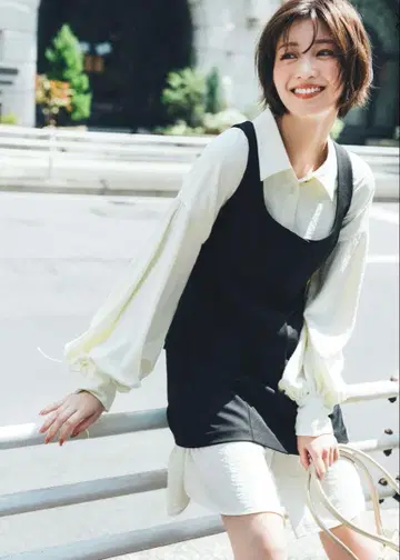 [ 택 포함 ] COCO DEAL 셔츠 레이어드 미니 원피스