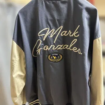 Mark Gonzales 바시티 자켓 네이비/베이지