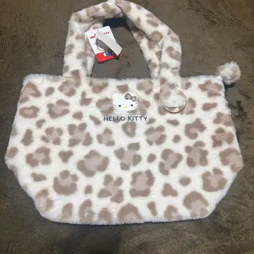 헬로키티 토트백 레오파드 무늬 퍼 산리오 아베일