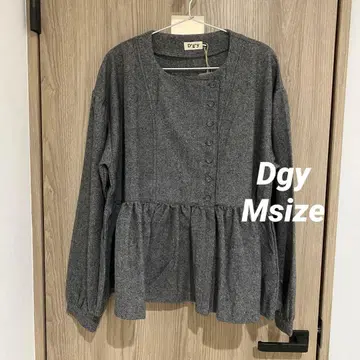 새상품 Dgy 울 트위드 사이드 버튼 와이드 자켓 블라우스