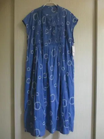 vicino a lei 자수 원피스 (약간 하자 있음)