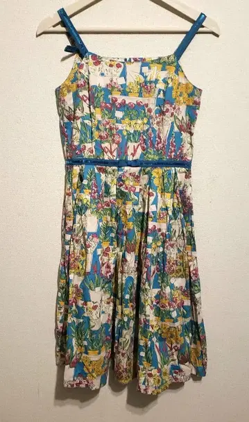 에밀리 템플큐트 JSK 꽃무늬 스팽글