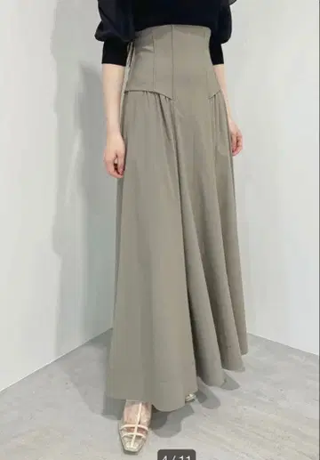 COCODEAL 코코딜 코르셋 스트레치 볼륨 스커트