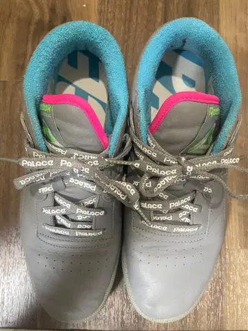 리복 팰리스/콜라보 스니커즈 그레이/귀함/27.5/완판템