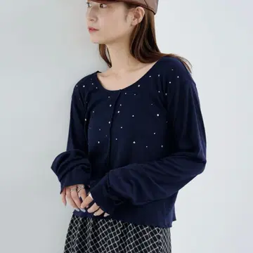 스터드 리브 티셔츠