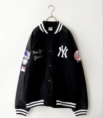 뉴욕 양키스 바시티 자켓 블랙