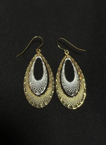 TSUTSUMI 티어드롭 후크 귀걸이 K10