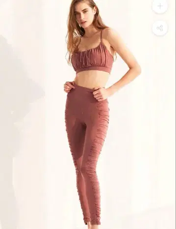 IRAL 아이 레깅스 팬츠 브라탑 셋업