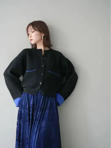 Lumier 배색 니트 가디건 바이컬러 뤼미에 리앙 LIAN