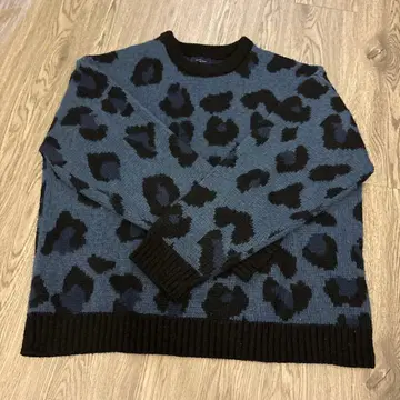 Cathy's closet M 레오파드 무늬 니트 스웨터