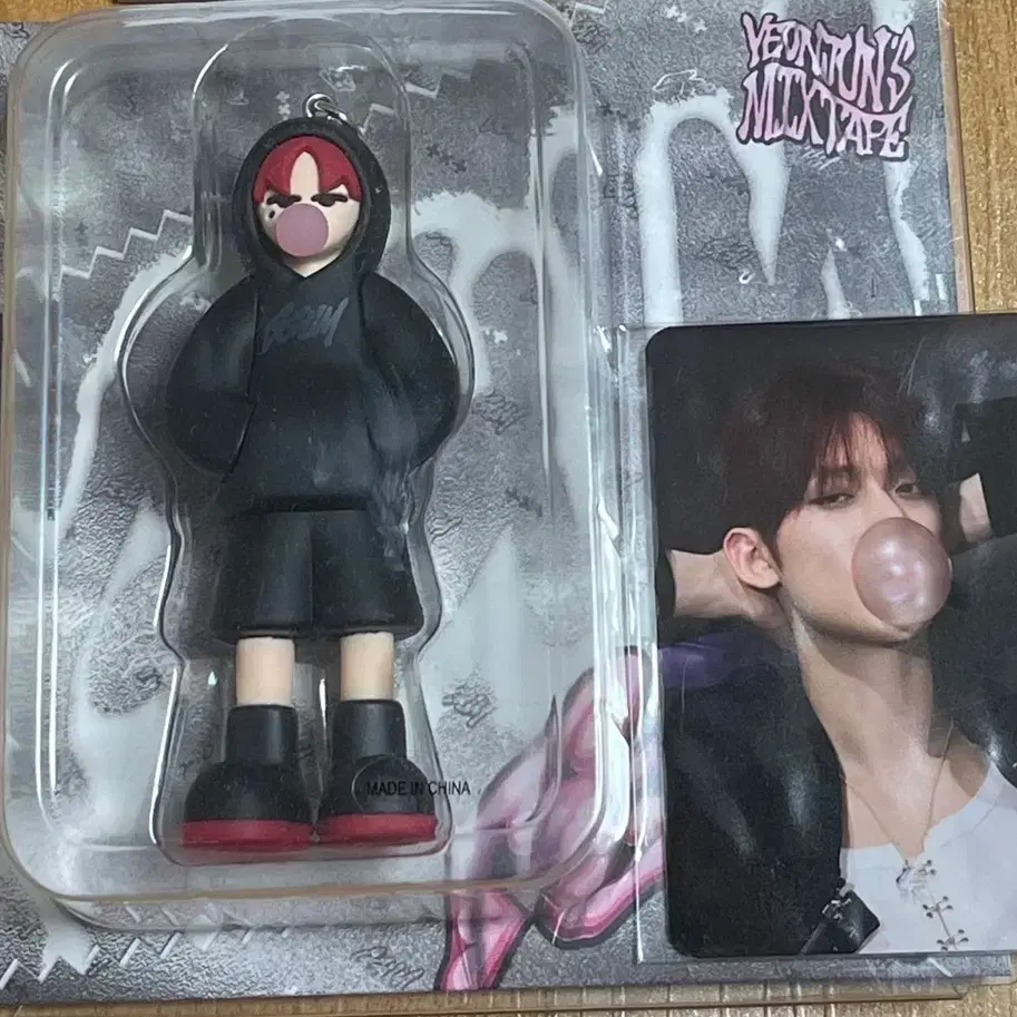 Yeonjun GGUM album + yes24 photocard wts on Bunjang Global Site.